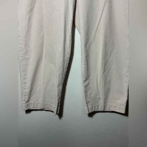 Talbots Woman’s Seersucker Size 14 Stretch Tan White Striped Pants - Picture 3 of 8